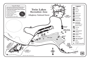 Detailierte Karte des Twin Lakes Recreation Area mit Wanderwegen, Sehenswürdigkeiten und Wegstrecken.