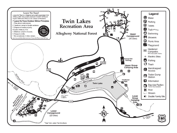 Detailierte Karte des Twin Lakes Recreation Area mit Wanderwegen, Sehenswürdigkeiten und Wegstrecken.