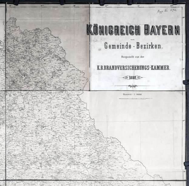 Eine detaillierte schwarz-weiße Landkarte von Königreich Bayern, Deutschland, die geografische Merkmale wie Flüsse, Berge und Städte zeigt.
