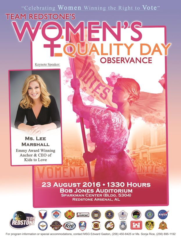 Ein Plakat für den Women's Equality Day von Team Redstone, das eine Frau mit einer 'Women's Equality'-Fahne zeigt, mit Logo und Details des Ereignisses unten.